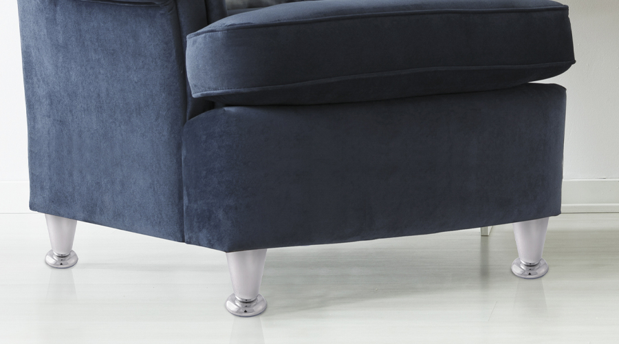 Handy Home, La primera línea de productos de Handy Home fue Tubos y accesorios para closet, posteriormente se empiezan a comercializar Herrajes para muebles, una línea extensa que ha ido abarcando productos como Correderas para cajón, bisagras para muebles, rodajas, accesorios diversos y últimamente accesorios de cocina y patas para sofá; además de también comercializar Jaladeras y Botones con diseños y materiales diversos para todo tipo de gustos decorativos y funcionales para gabinetes y cajones. - PATAS PARA SOFÁ