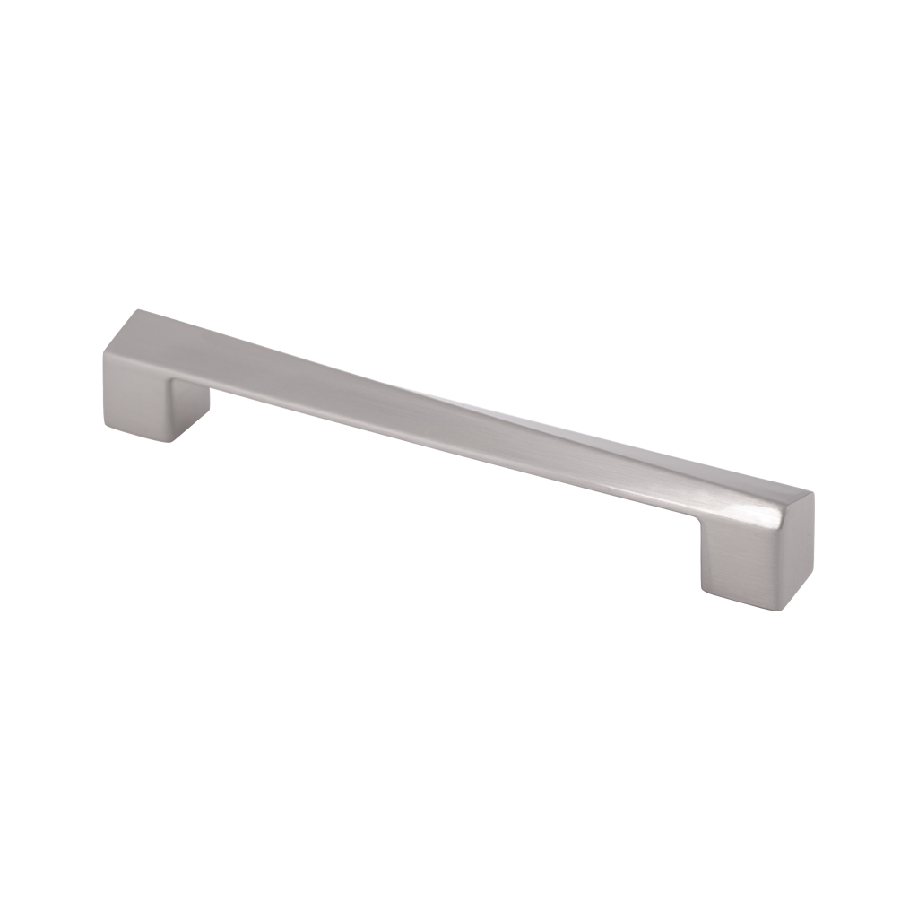 JALADERA CONTEMPORÁNEA PARA MUEBLE 3794 - Handy Home - Handy home ofrece una gama extensa de herrajes, Jaladeras y Accesorios para mueble de madera, diseñados con la más alta calidad y precio accesible. Contamos con gran variedad de herrajes para cocina y gabinetes entre los que se encuentras correderas para cajón, bisagras bidimensionales y Jaladeras para mueble, fabricadas con variedad de materiales de alta calidad como acero inoxidable, acero galvanizado, zamac, aluminio, nylon etc. Que darán un toque moderno y una decoración única a tus muebles. Contamos con toda una línea completa de accesorios para closet que van desde el tubo, rodamientos, colgador de ganchos hasta tornillos para madera que te ayudaran a la fijación y soporte que necesitan tus puertas y muebles.