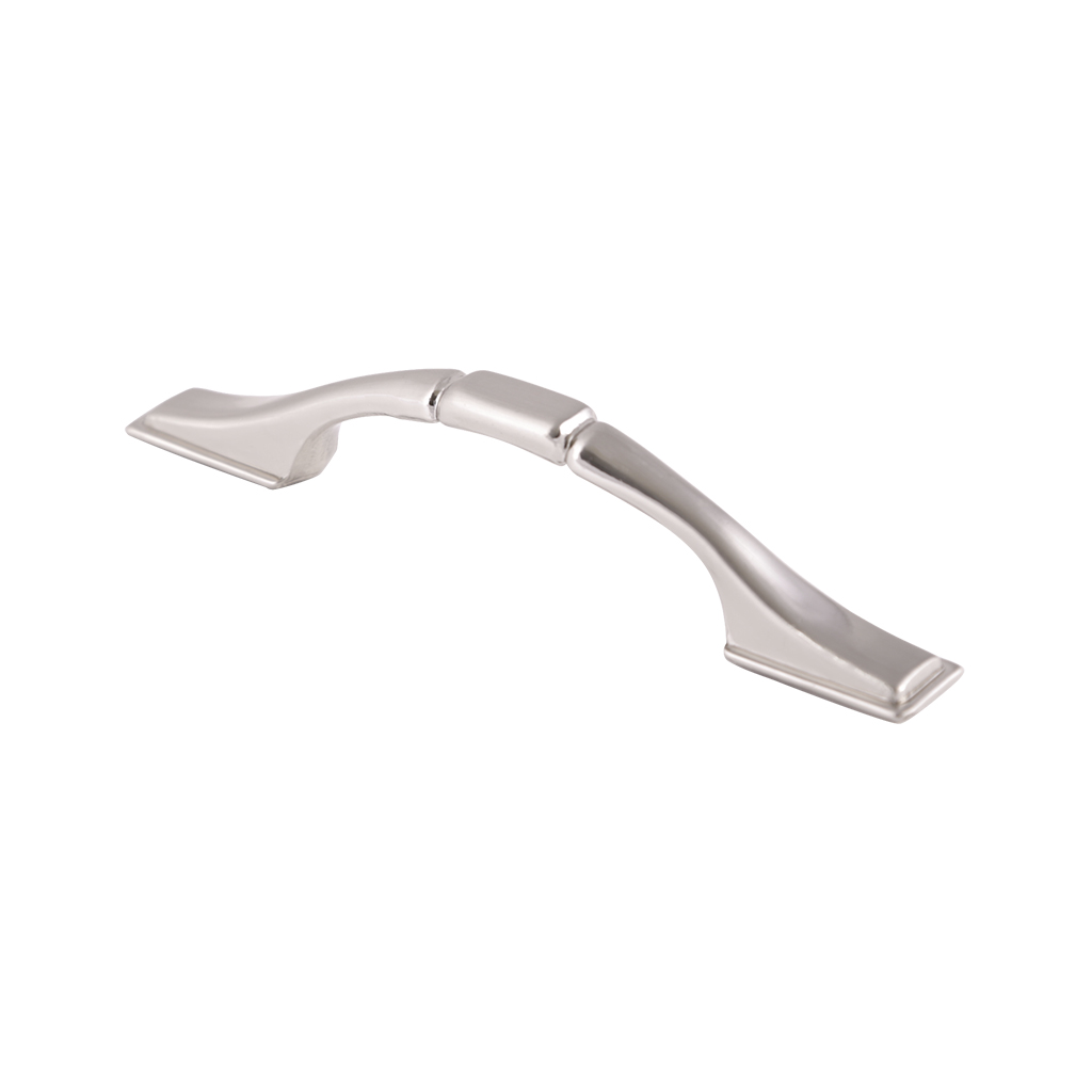 JALADERA TRADICIONAL PARA MUEBLE 3891 - Handy Home - Handy home ofrece una gama extensa de herrajes, Jaladeras y Accesorios para mueble de madera, diseñados con la más alta calidad y precio accesible. Contamos con gran variedad de herrajes para cocina y gabinetes entre los que se encuentras correderas para cajón, bisagras bidimensionales y Jaladeras para mueble, fabricadas con variedad de materiales de alta calidad como acero inoxidable, acero galvanizado, zamac, aluminio, nylon etc. Que darán un toque moderno y una decoración única a tus muebles. Contamos con toda una línea completa de accesorios para closet que van desde el tubo, rodamientos, colgador de ganchos hasta tornillos para madera que te ayudaran a la fijación y soporte que necesitan tus puertas y muebles.