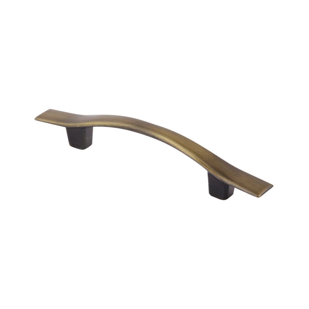 JALADERA TRADICIONAL PARA MUEBLE 3862 - Handy Home - Handy home ofrece una gama extensa de herrajes, Jaladeras y Accesorios para mueble de madera, diseñados con la más alta calidad y precio accesible. Contamos con gran variedad de herrajes para cocina y gabinetes entre los que se encuentras correderas para cajón, bisagras bidimensionales y Jaladeras para mueble, fabricadas con variedad de materiales de alta calidad como acero inoxidable, acero galvanizado, zamac, aluminio, nylon etc. Que darán un toque moderno y una decoración única a tus muebles. Contamos con toda una línea completa de accesorios para closet que van desde el tubo, rodamientos, colgador de ganchos hasta tornillos para madera que te ayudaran a la fijación y soporte que necesitan tus puertas y muebles.
