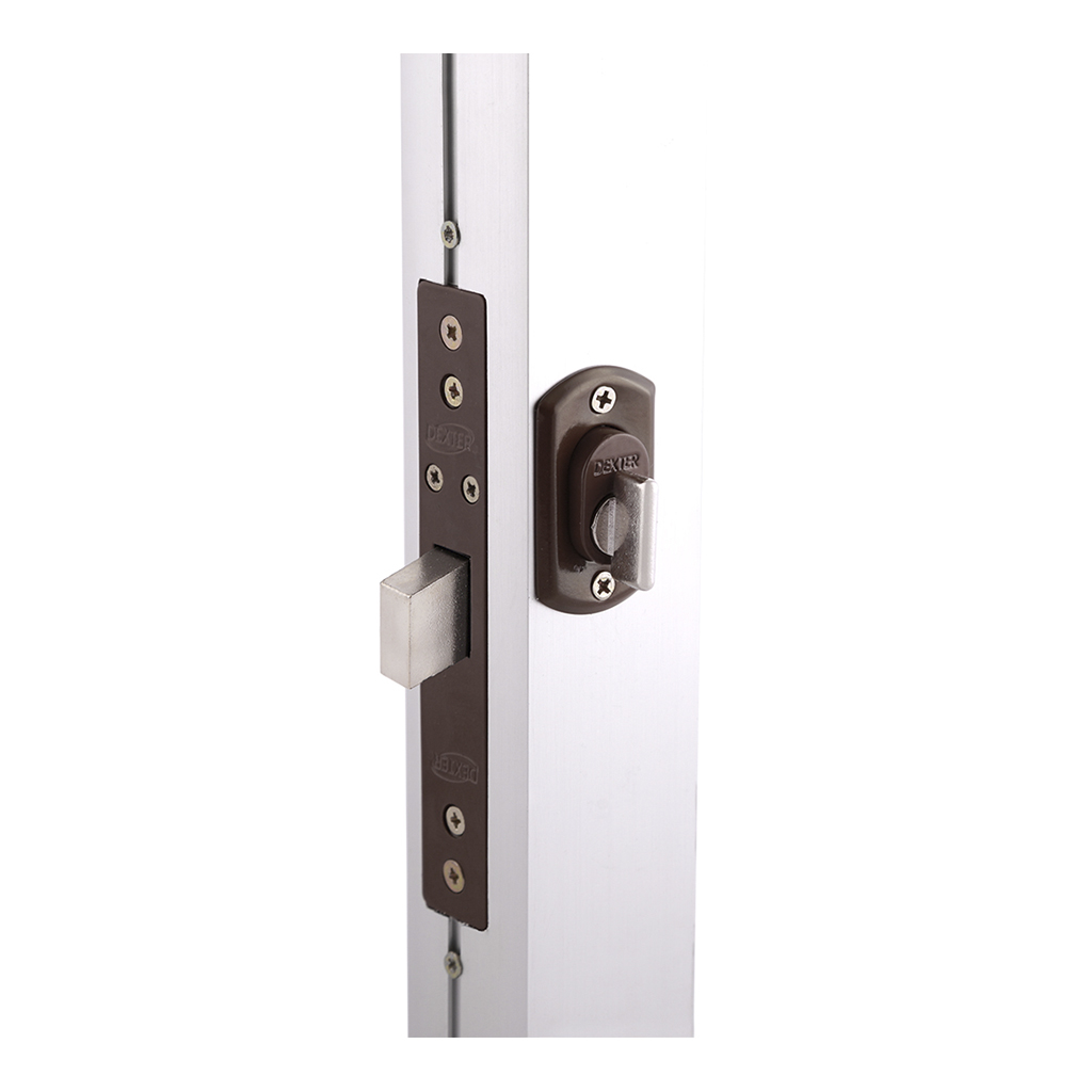 CERRADURA PARA PERFIL DE ALUMINIO 200 SIN MANIJA CON FUNCIÓN LLAVE ESTÁNDAR - MARIPOSA - Dexter - Marca mexicana líder en el mercado ferretero ofreciendo cerraduras, bisagras, candados y accesorios para puerta y mueble, brindando gran confianza a nuestros clientes con sus productos de la más alta calidad, buen precio, mayor durabilidad y mejor funcionamiento, manejando materiales de fabricación como Latón, Acero inoxidable, Aluminio etc. Proporcionando mayor seguridad y confianza en la protección de tu hogar, oficina, negocio o cualquier tipo de espacio. Nuestros productos manejan gran variedad de acabados como: Níquel Satinado, Latón Antiguo, Latón Brillante, Blanco, ADK, Negro, Beige entre otros. Con variedad de mecanismos de instalación y tipos de llave.
