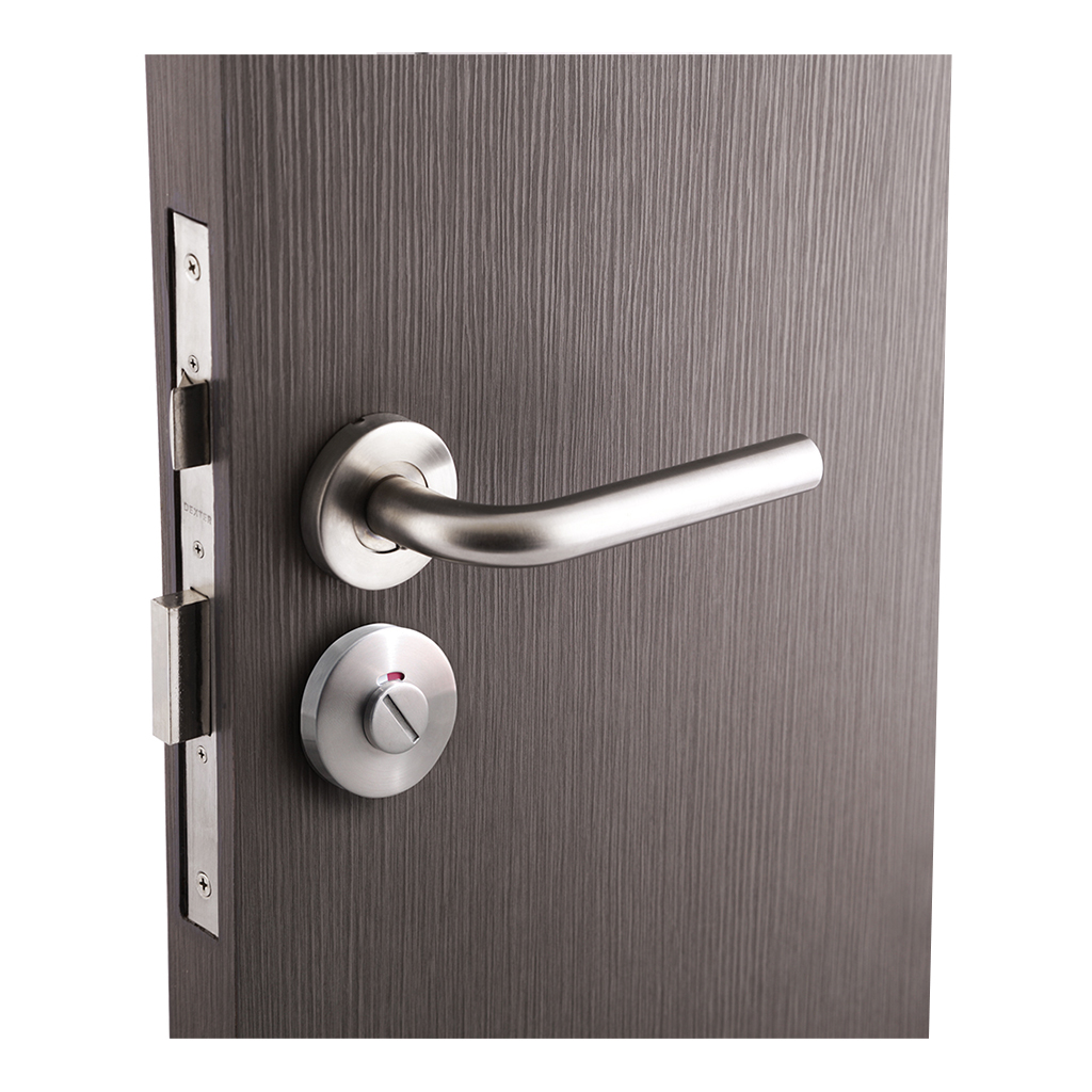 CERRADURA DE MANIJA DELUXE "J" PARA BAÑO FUNCIÓN RANURA - MARIPOSA - Dexter - Marca mexicana líder en el mercado ferretero ofreciendo cerraduras, bisagras, candados y accesorios para puerta y mueble, brindando gran confianza a nuestros clientes con sus productos de la más alta calidad, buen precio, mayor durabilidad y mejor funcionamiento, manejando materiales de fabricación como Latón, Acero inoxidable, Aluminio etc. Proporcionando mayor seguridad y confianza en la protección de tu hogar, oficina, negocio o cualquier tipo de espacio. Nuestros productos manejan gran variedad de acabados como: Níquel Satinado, Latón Antiguo, Latón Brillante, Blanco, ADK, Negro, Beige entre otros. Con variedad de mecanismos de instalación y tipos de llave.