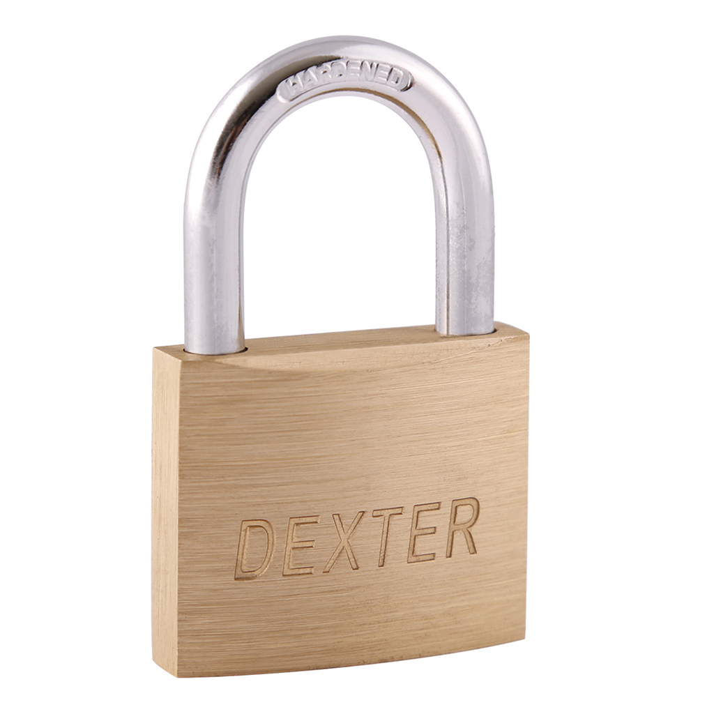 CANDADO DE LATÓN DE GANCHO CORTO CON LLAVE ESTÁNDAR - Dexter - Marca mexicana líder en el mercado ferretero ofreciendo cerraduras, bisagras, candados y accesorios para puerta y mueble, brindando gran confianza a nuestros clientes con sus productos de la más alta calidad, buen precio, mayor durabilidad y mejor funcionamiento, manejando materiales de fabricación como Latón, Acero inoxidable, Aluminio etc. Proporcionando mayor seguridad y confianza en la protección de tu hogar, oficina, negocio o cualquier tipo de espacio. Nuestros productos manejan gran variedad de acabados como: Níquel Satinado, Latón Antiguo, Latón Brillante, Blanco, ADK, Negro, Beige entre otros. Con variedad de mecanismos de instalación y tipos de llave.