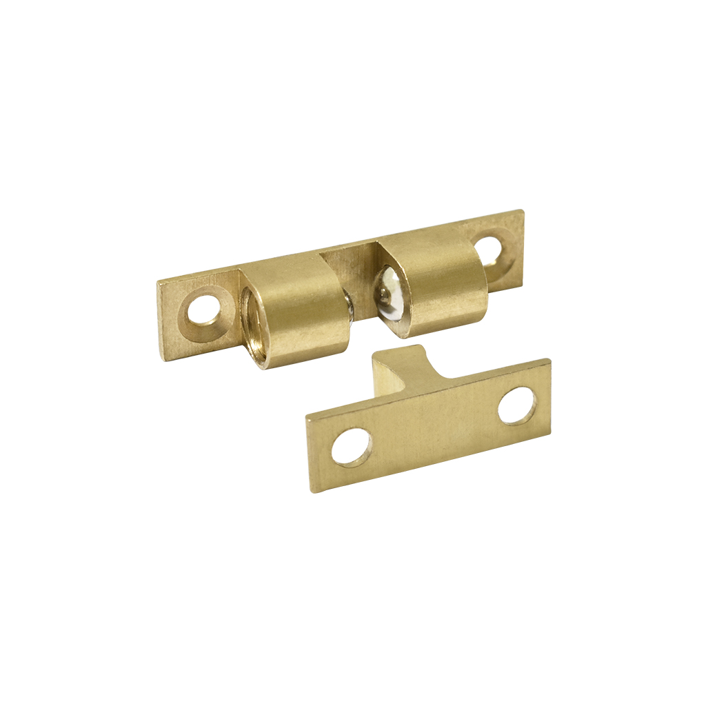 RESBALÓN DOBLE BALA PARA PUERTA - Handy Home - Handy home ofrece una gama extensa de herrajes, Jaladeras y Accesorios para mueble de madera, diseñados con la más alta calidad y precio accesible. Contamos con gran variedad de herrajes para cocina y gabinetes entre los que se encuentras correderas para cajón, bisagras bidimensionales y Jaladeras para mueble, fabricadas con variedad de materiales de alta calidad como acero inoxidable, acero galvanizado, zamac, aluminio, nylon etc. Que darán un toque moderno y una decoración única a tus muebles. Contamos con toda una línea completa de accesorios para closet que van desde el tubo, rodamientos, colgador de ganchos hasta tornillos para madera que te ayudaran a la fijación y soporte que necesitan tus puertas y muebles.